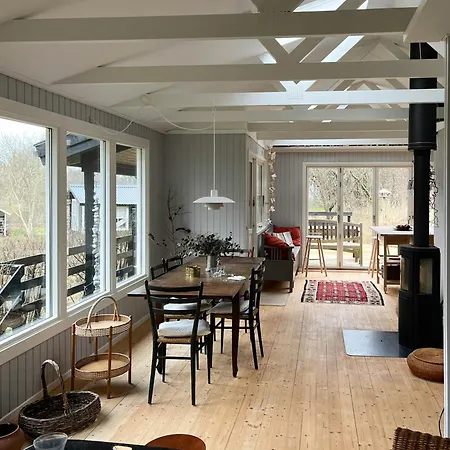 Дом отдыха Renovated 70s On Nature Plot Нюкёбинг-Сьелланн