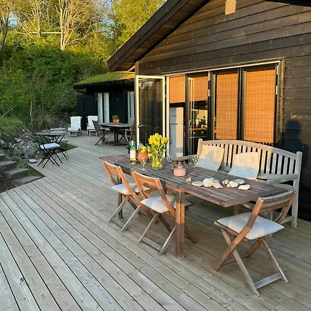 Renovated 70s On Nature Plot *